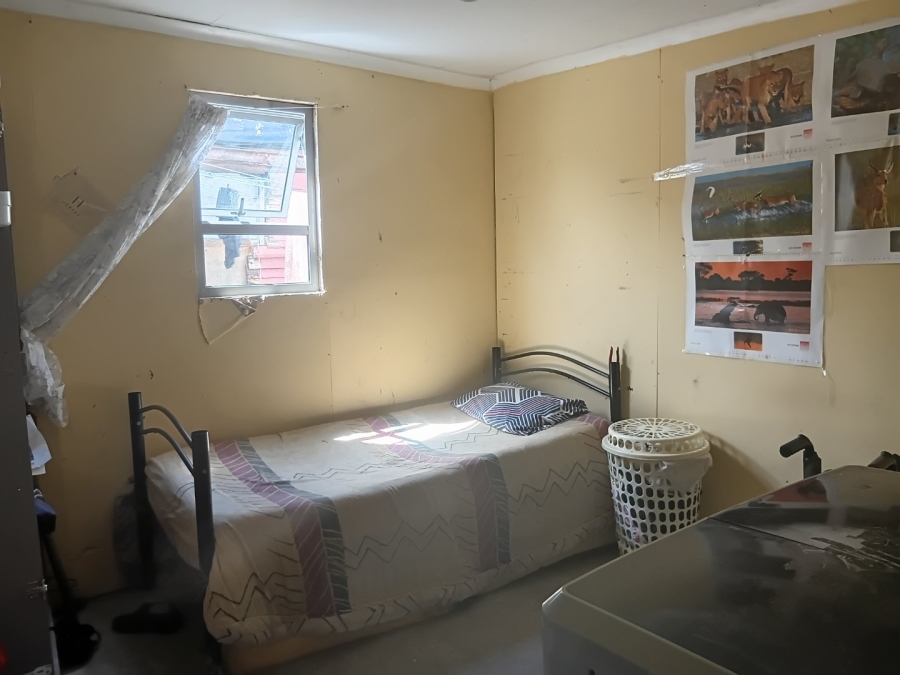 5 Bedroom Property for Sale in Bishop Lavis Western Cape